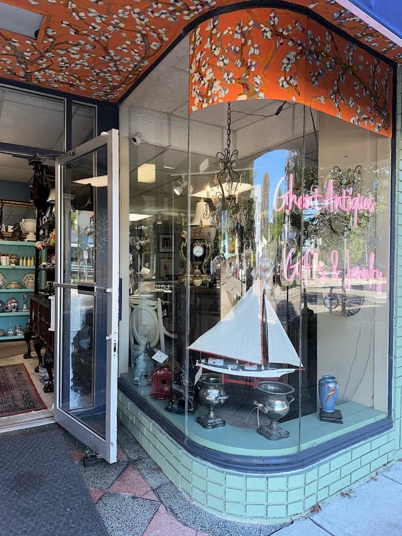 Photo of Ghent Antiques