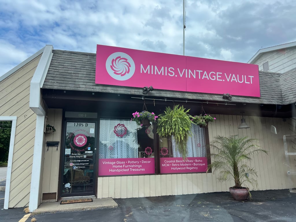 Mimi’s Vintage Vault
