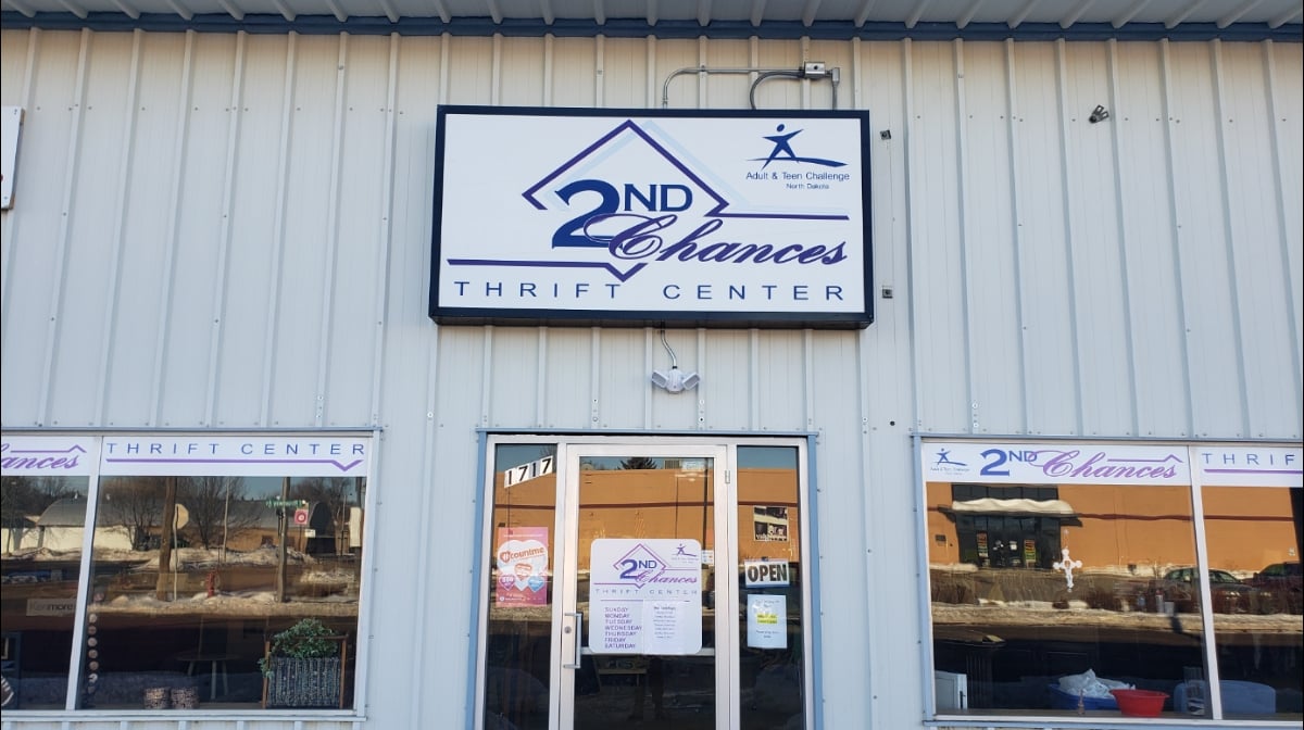 2nd chances thrift center
