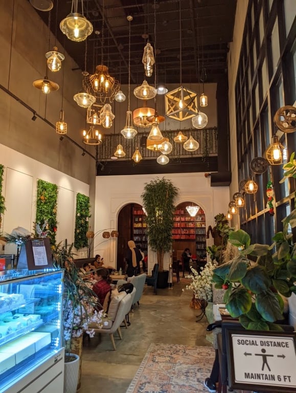 Chateau de Chantilly Cafe