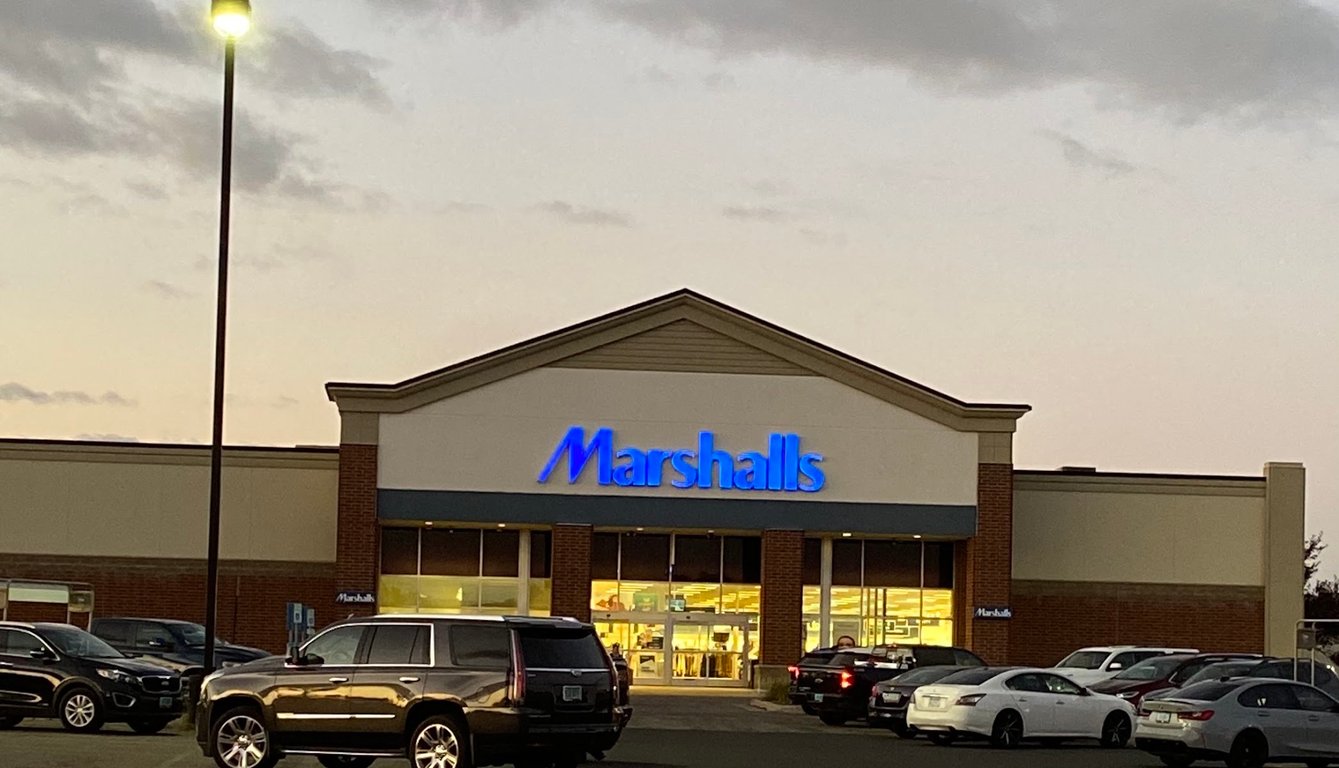 Marshalls & HomeGoods