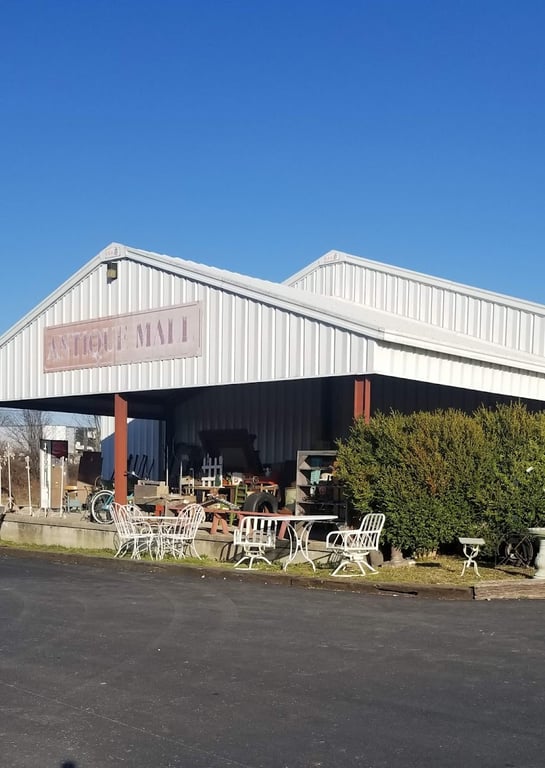 Photo of Antique Mall At Flea Land