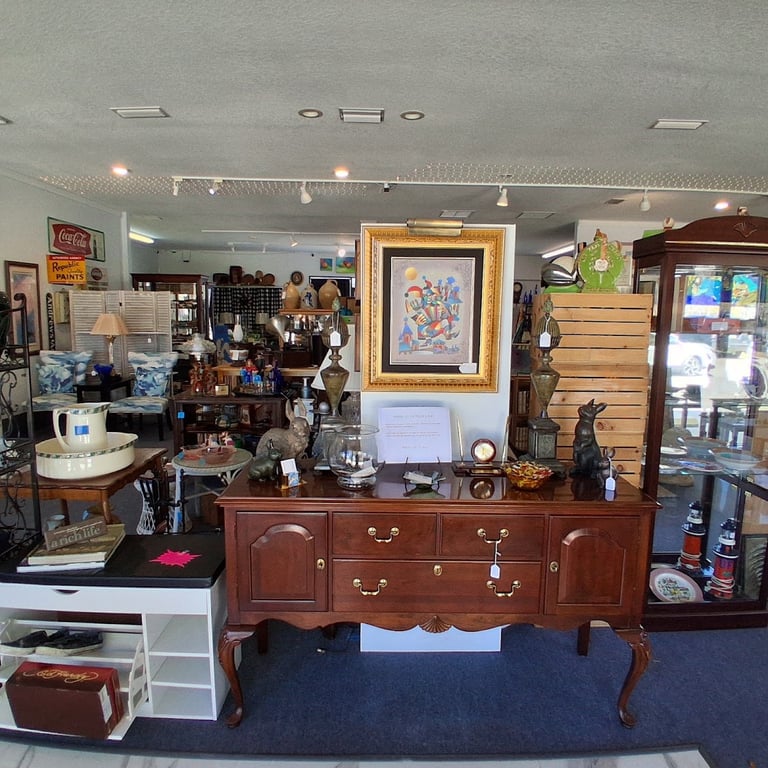 Three Amigos Fine Art & Antiques