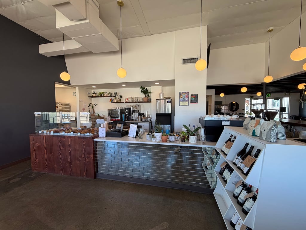 Black Moon Pastries & Pizza