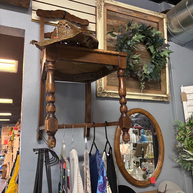 Photo of Country Crossroads Antiques & Vintage