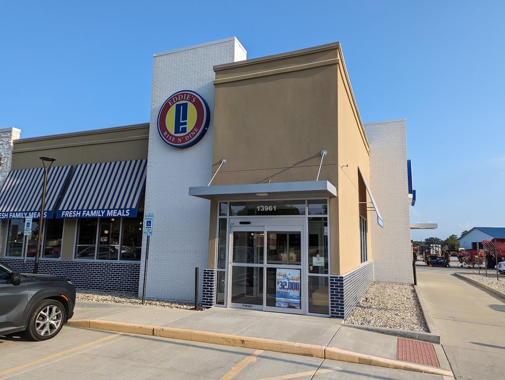 Eddie’s Rise N’ Dine