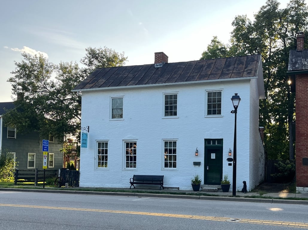 Lamplight Antiques & Vintage