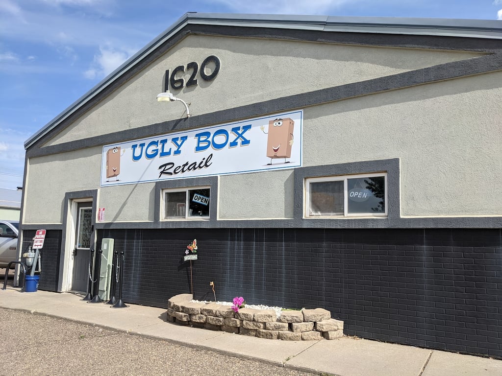 Ugly Box Retail