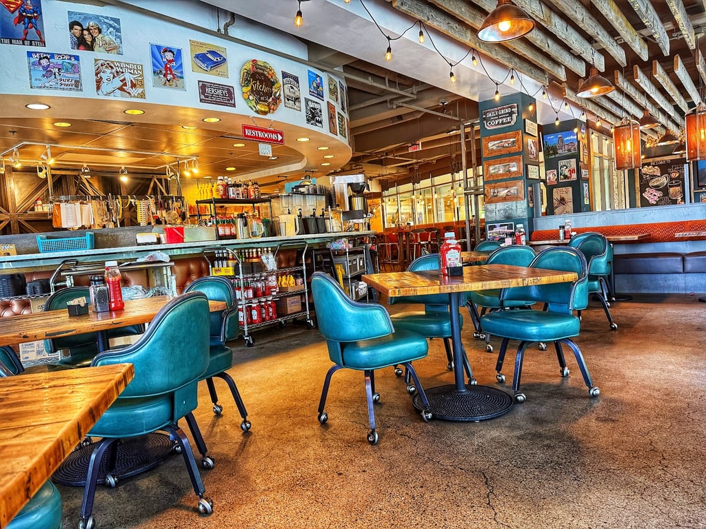 Moon’s Kitchen Cafe