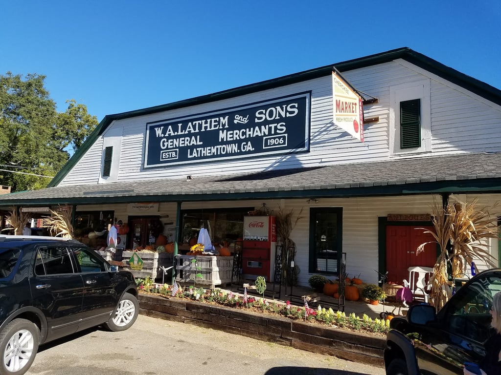Cherokee Market Farm Fresh Produce and Antiques