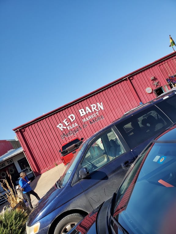 Red Barn Flea Market