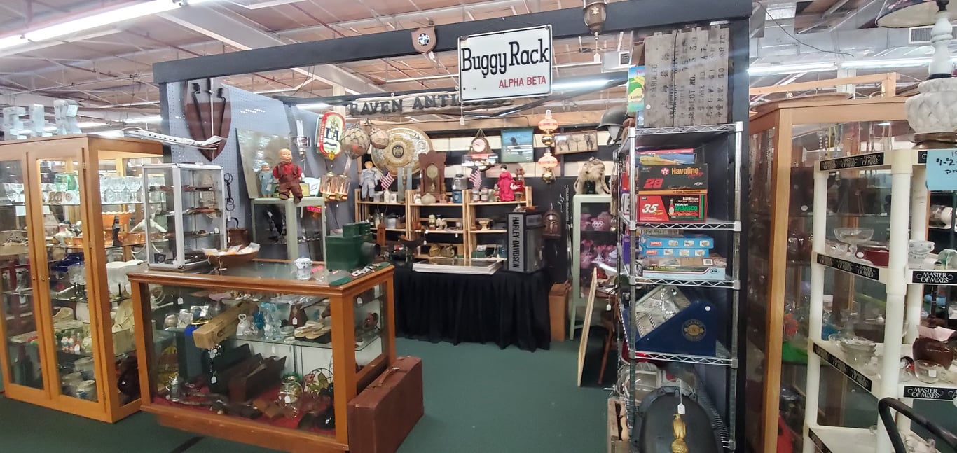 Montgomery Street Antique Mall