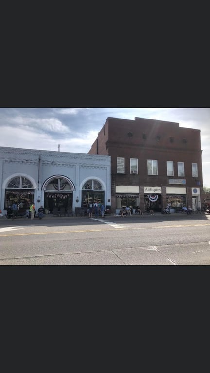 Cheshire Antiques Inc.