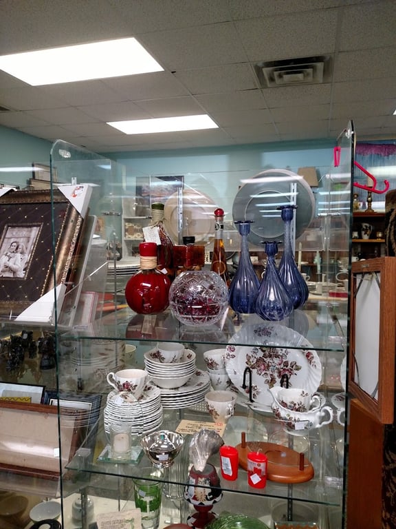Repeat Boutique Thrift Store