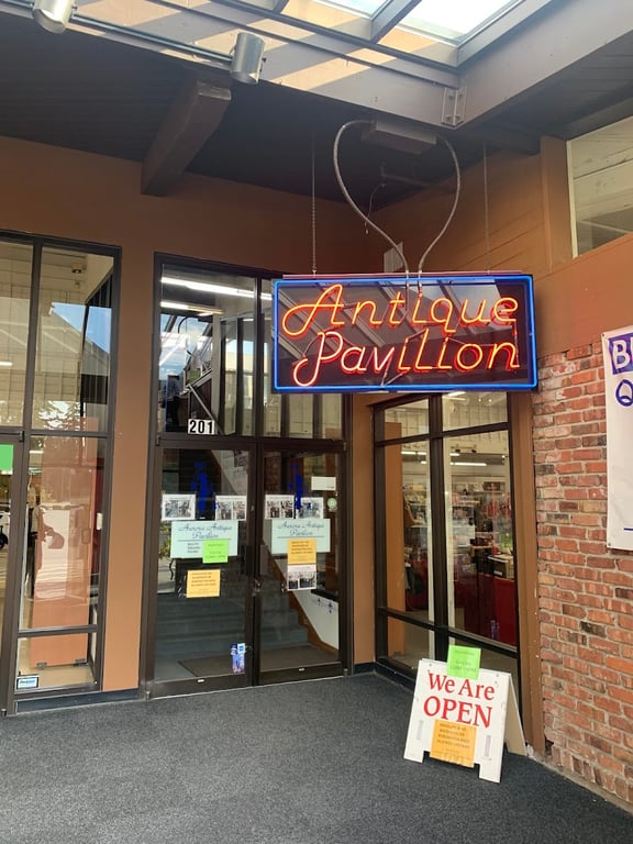 Photo of Aurora Antique Pavilion