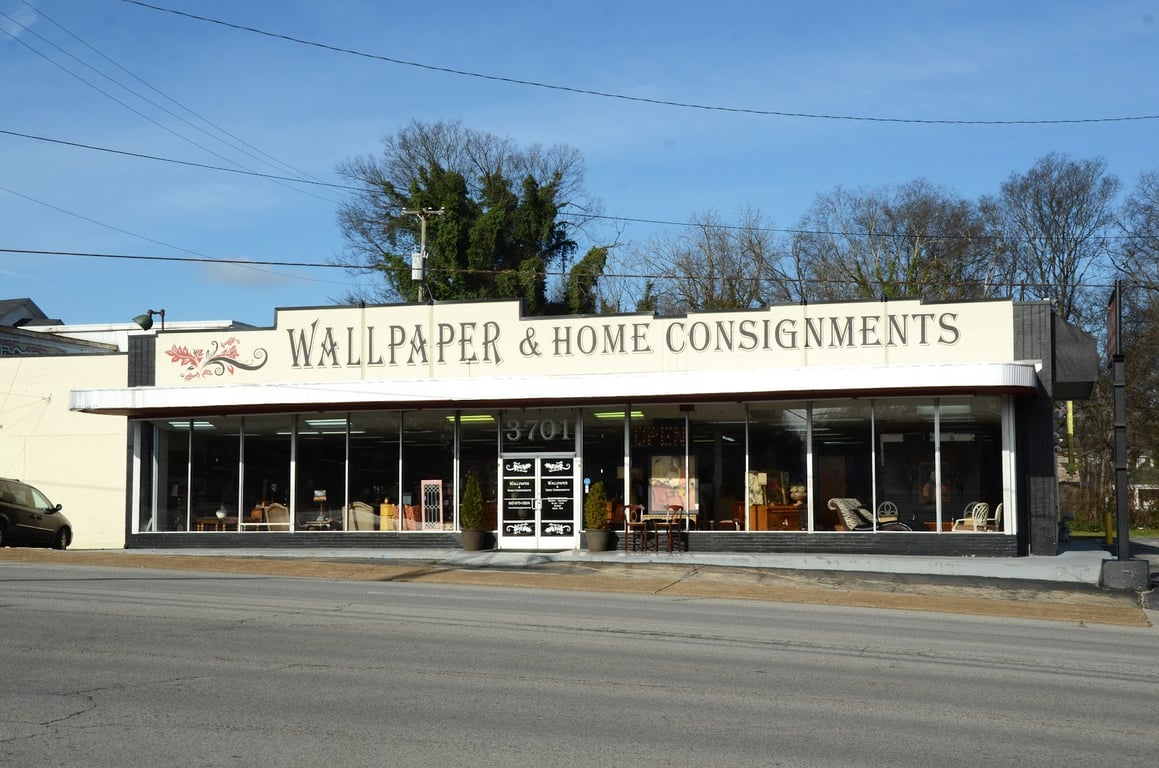 Consignment Furniture & Furnishings – Wallpaper & Designer Home Consignments