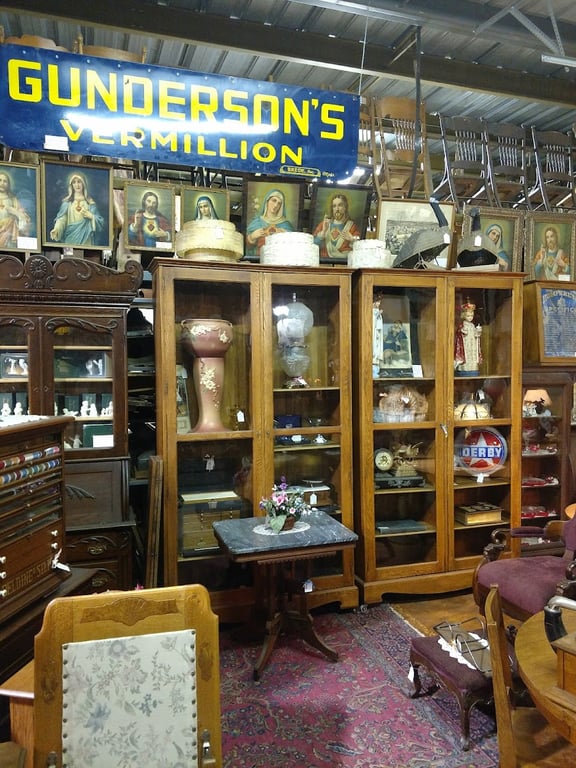 Jeanne’s Antiques