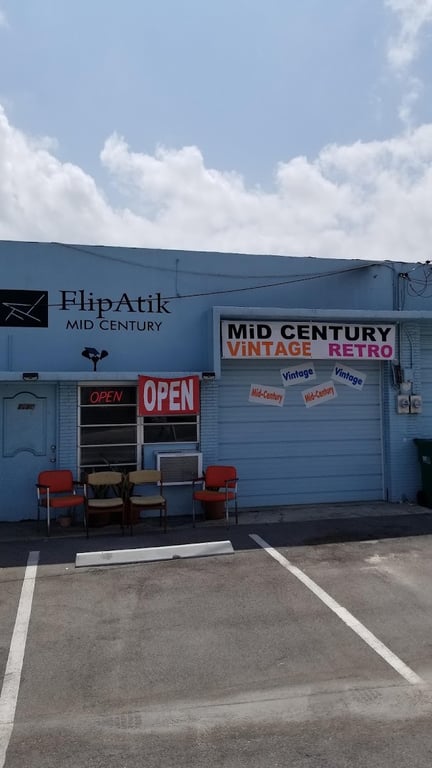 FlipAtik Mid Century