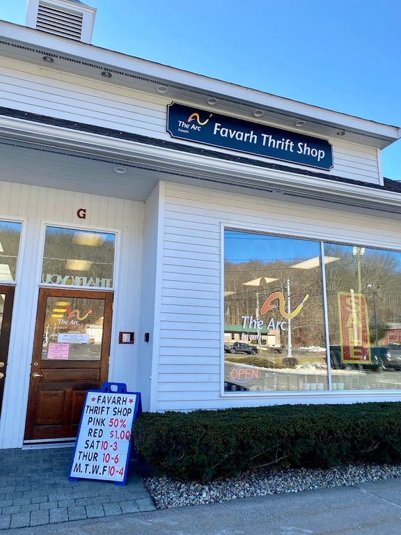 Favarh Thrift Shop