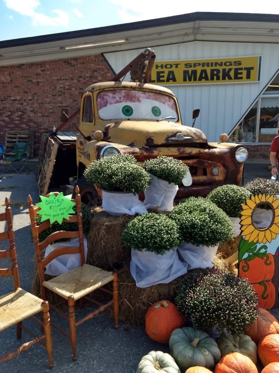 Hot Springs Marketplace