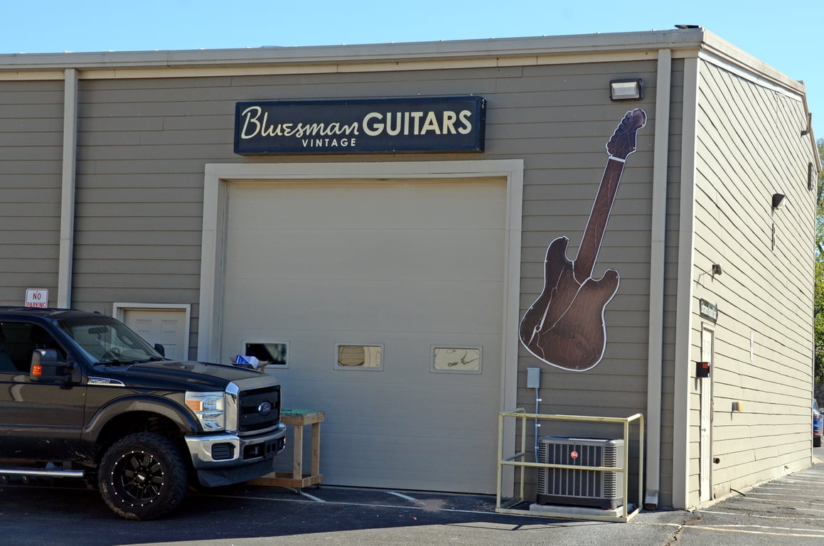 Photo of Bluesman Vintage Guitars