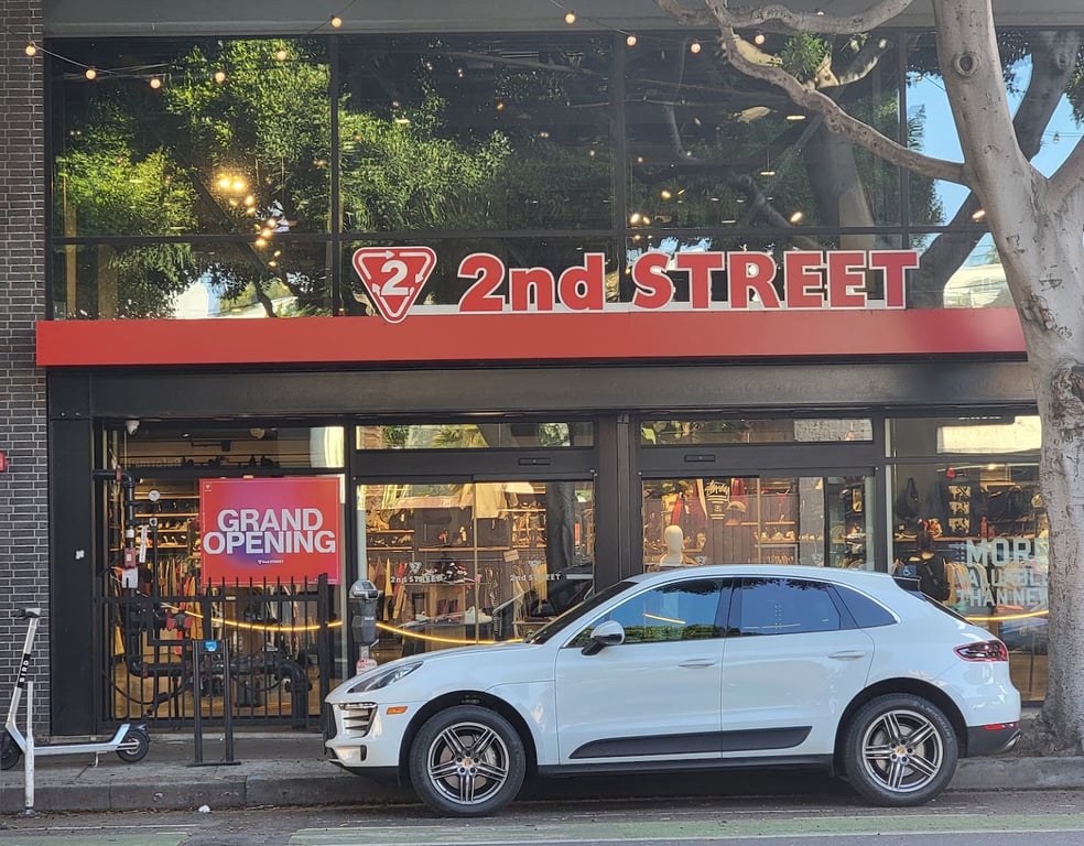 2nd STREET Santa Monica