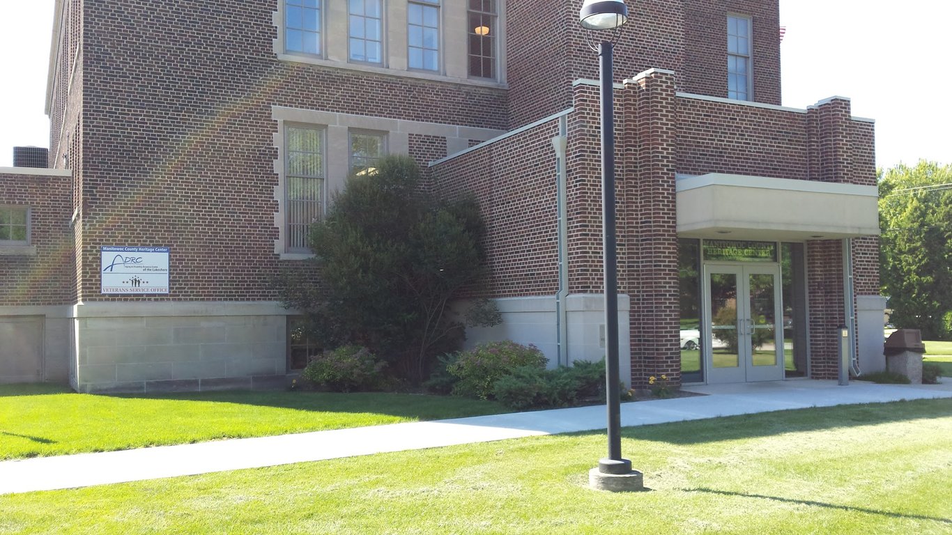 ADRC of the Lakeshore – Manitowoc County