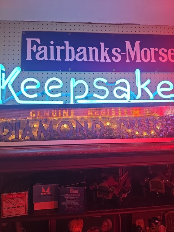 Seaside Antique Mall