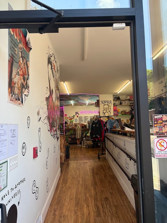 Nostalgia Vintage Cafe