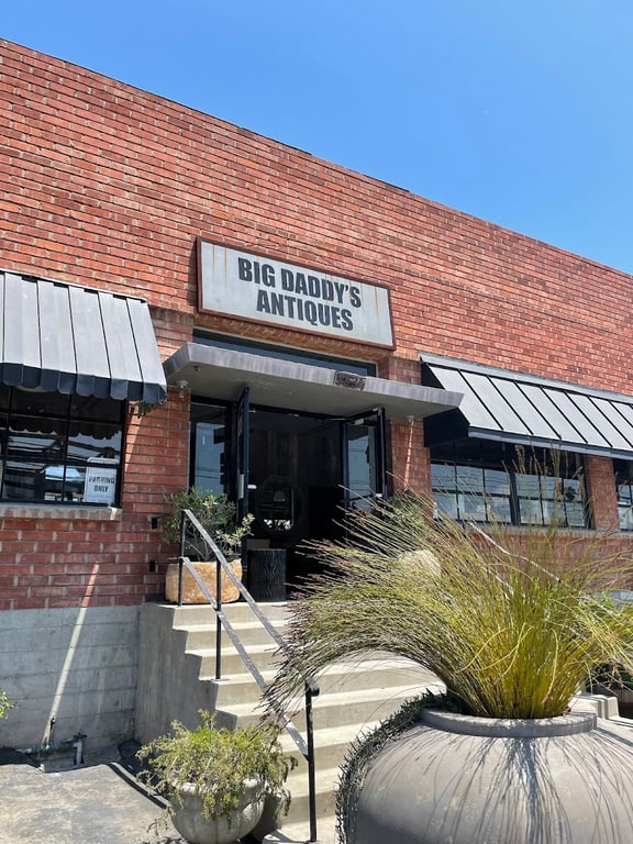 Big Daddy’s Antiques