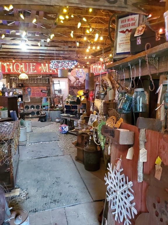 Rustic Farmhouse Adventures Antique Shop