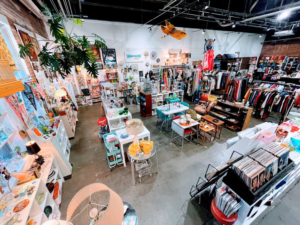 Photo of Heartworn Vintage
