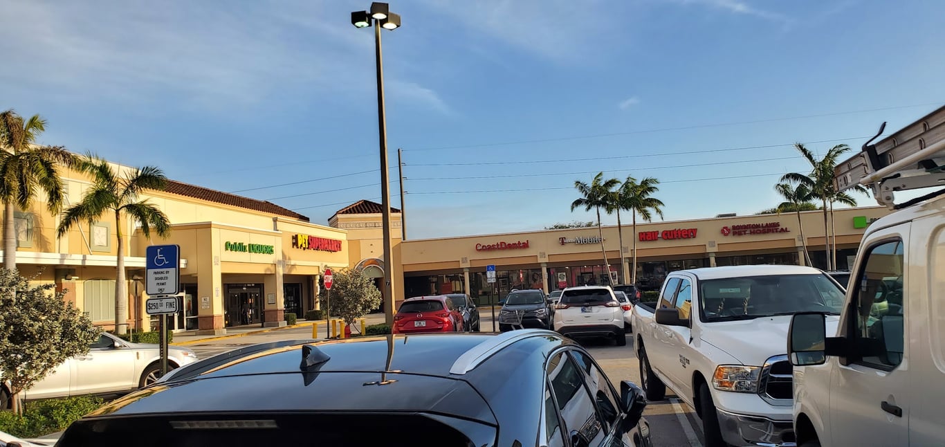 Boynton Lakes Plaza