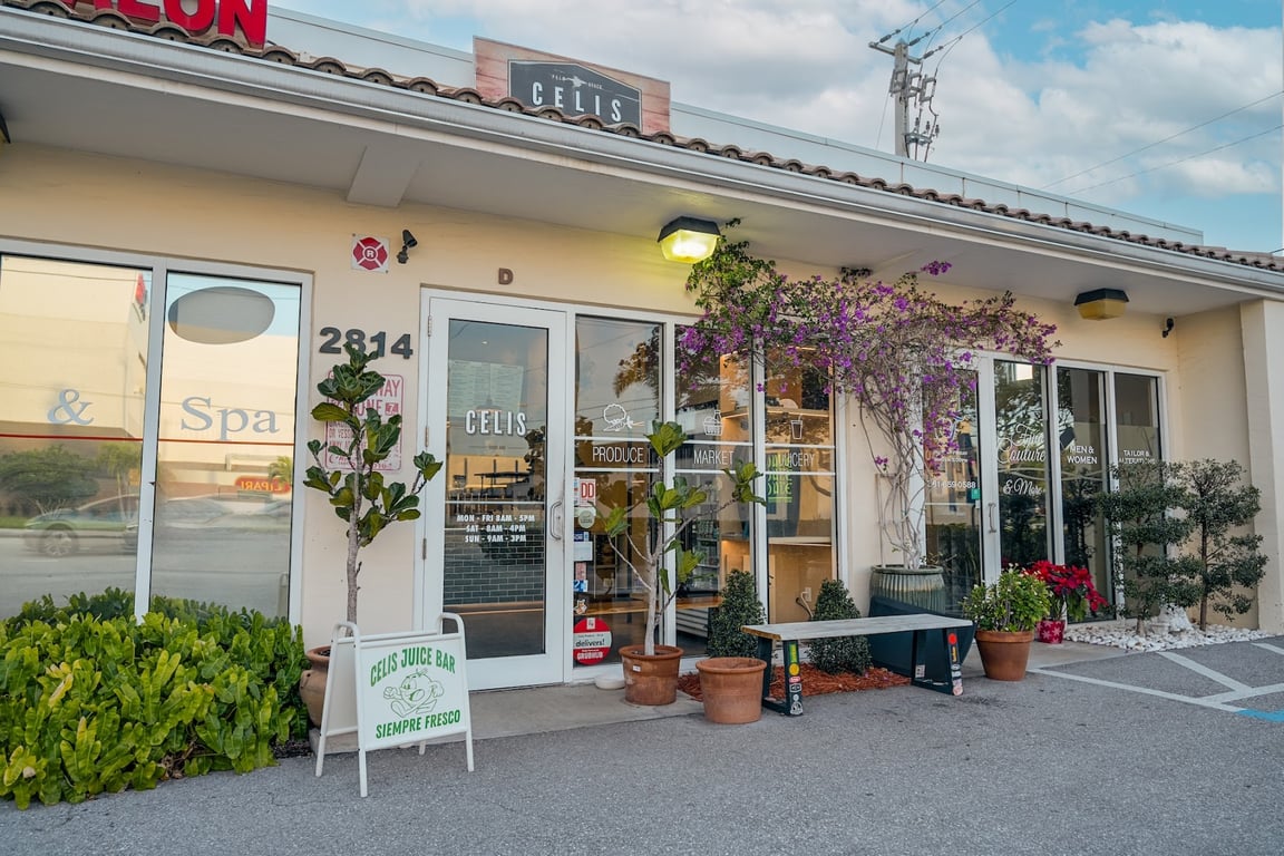 Photo of Celis Juice Bar – Dixie