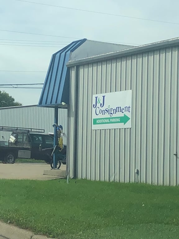 J & J Consignment