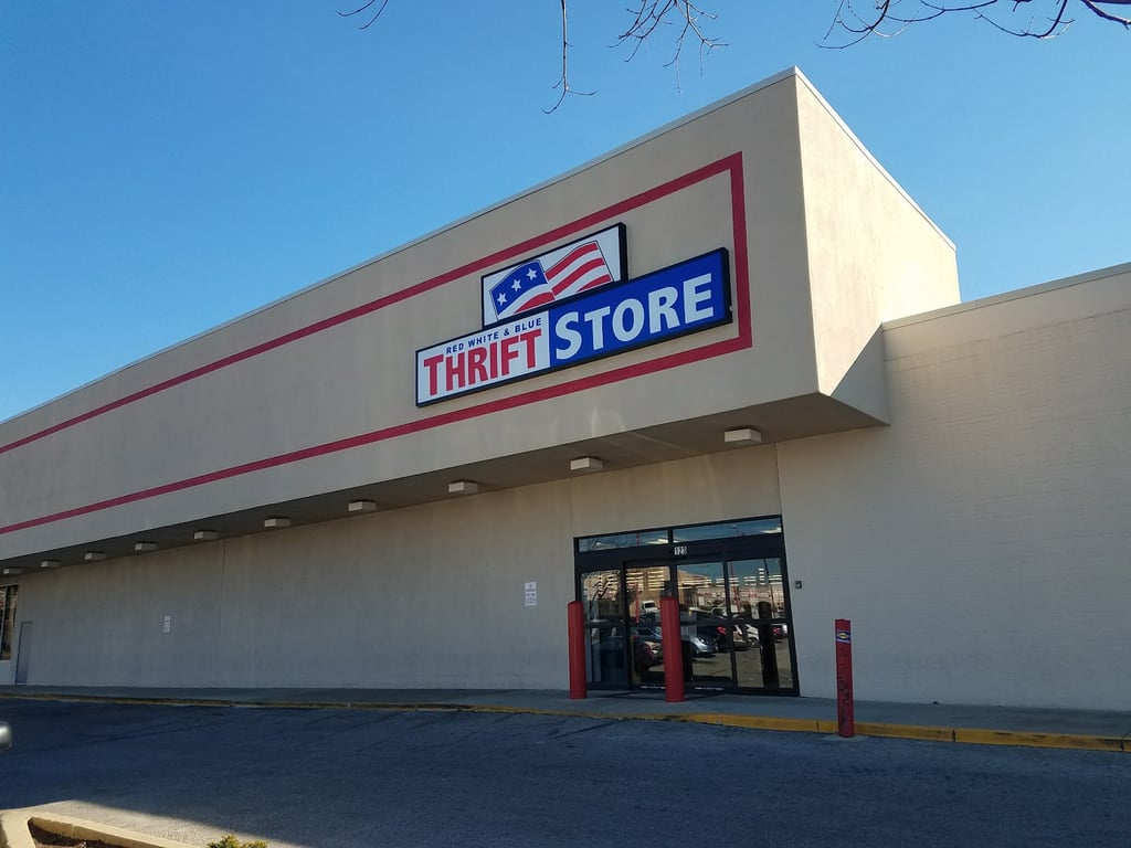 Red White & Blue Thrift Store – Laurel
