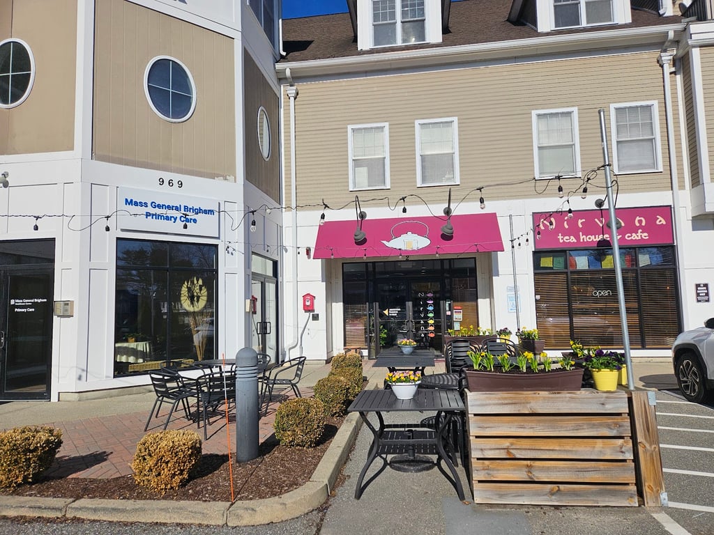 Nirvana Tea House & Cafe