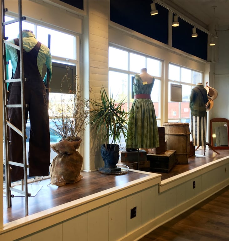 Photo of J’adore Consignment