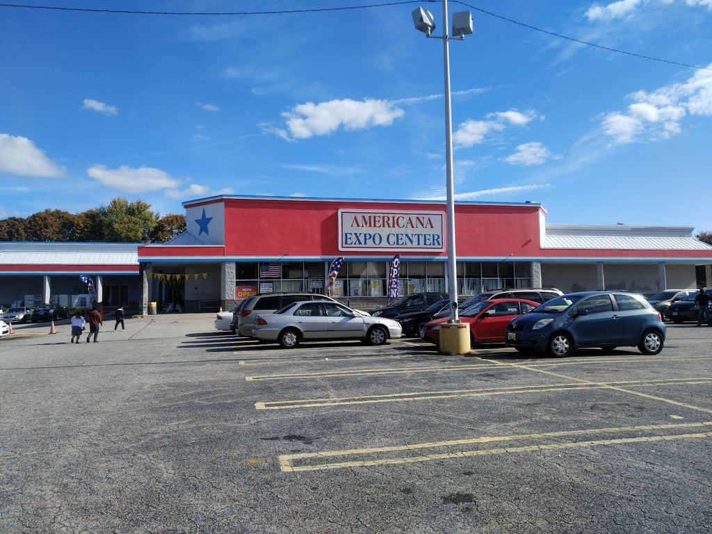 Americana Expo Center Flea Market