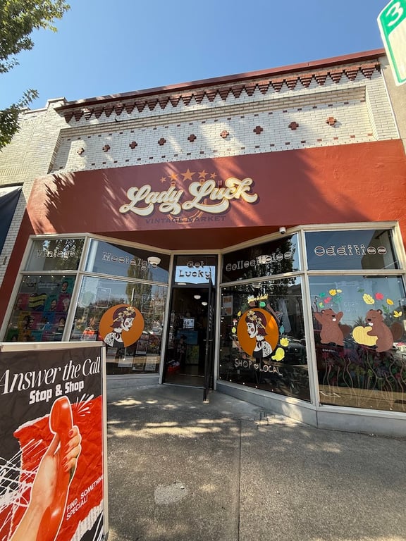 Lady Luck Vintage Market