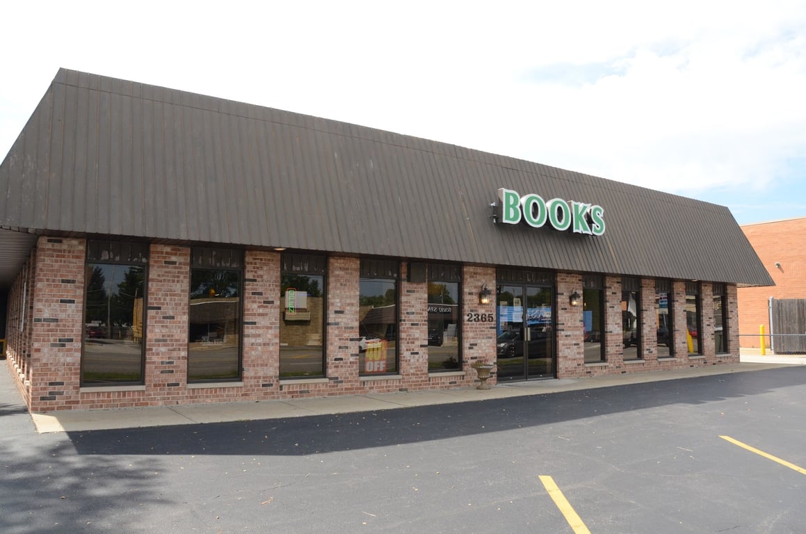 The Book Market Sales And Trading Center