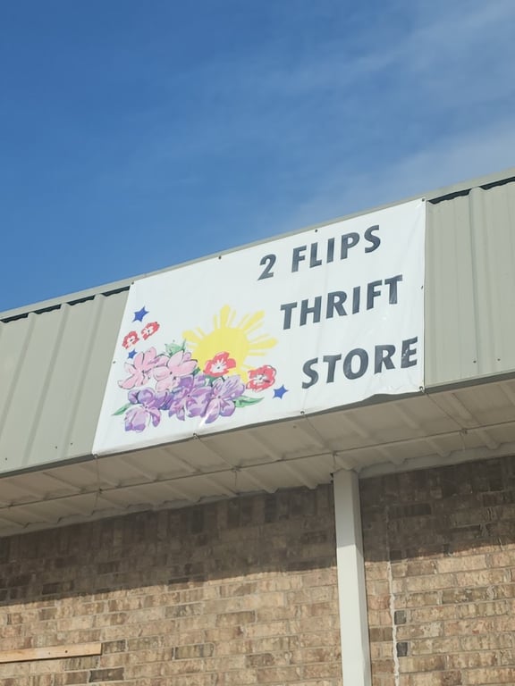 2 Flips Super Thrift