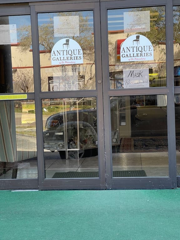 Photo of Antique Galleries of St. Petersburg