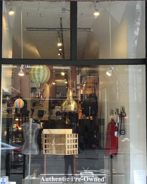 aptiques Modern