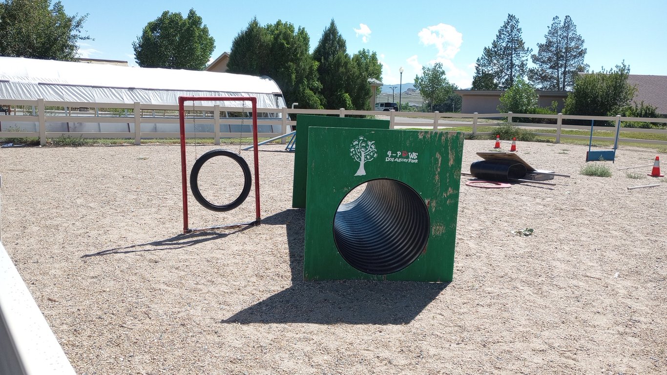 4 Paws Dog Agility Park