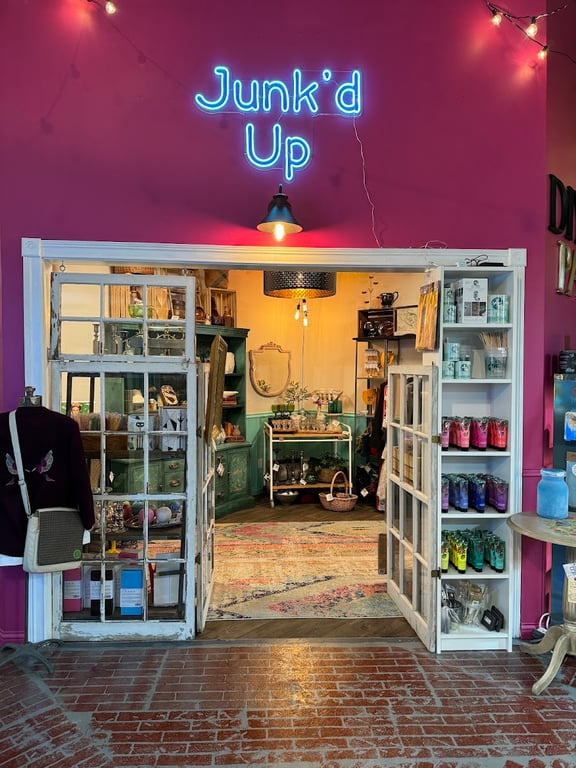 Junk’d Up Home