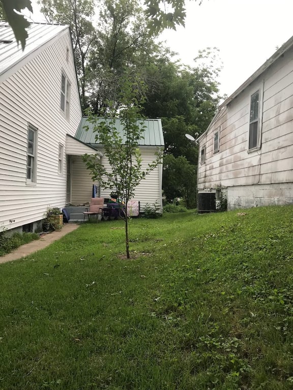 Neighbors Helping Neighbors