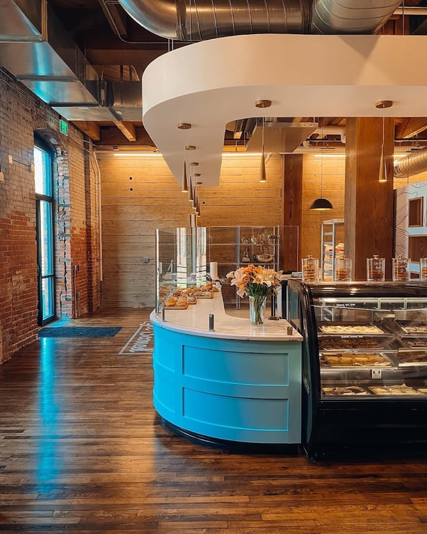 Sweet Magnolias Bake & Cake Shop – Millwork