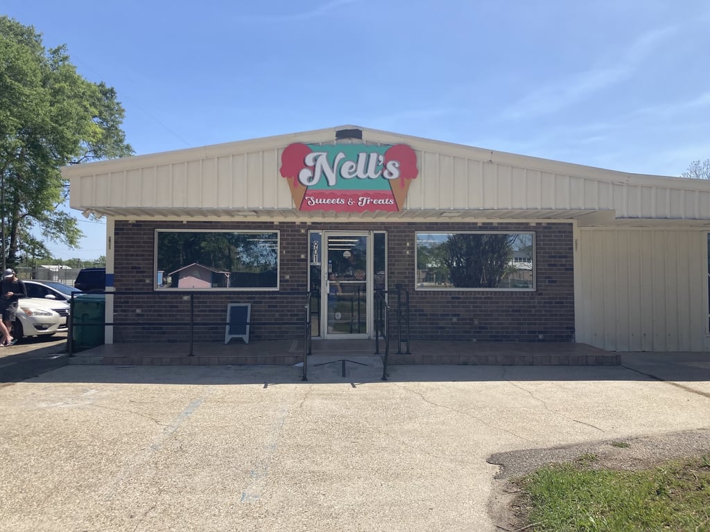 Nell’s Sweets & Treats