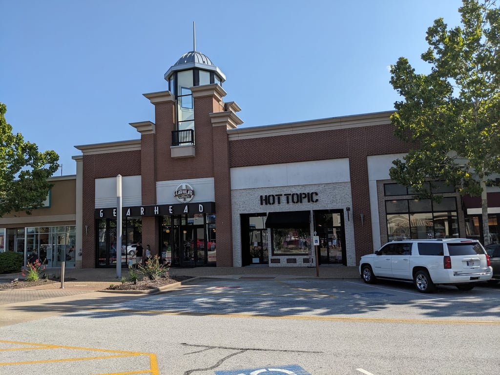 Hot Topic